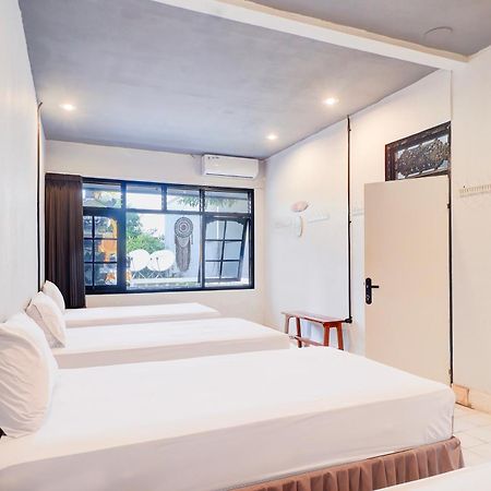 Collection O Legian Near Legian Beach Екстериор снимка