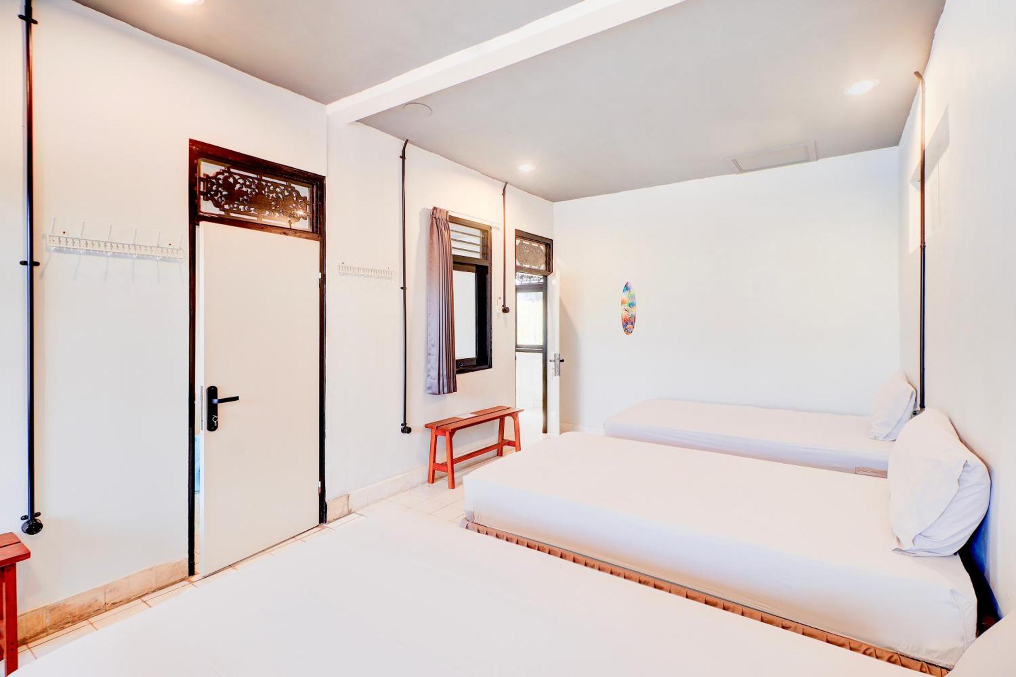 Collection O Legian Near Legian Beach Екстериор снимка